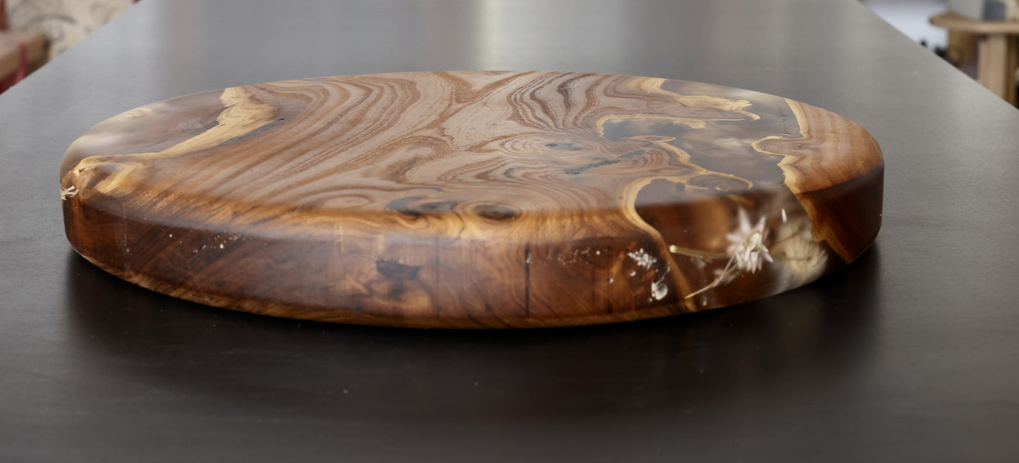 Real flower & wood serving tray