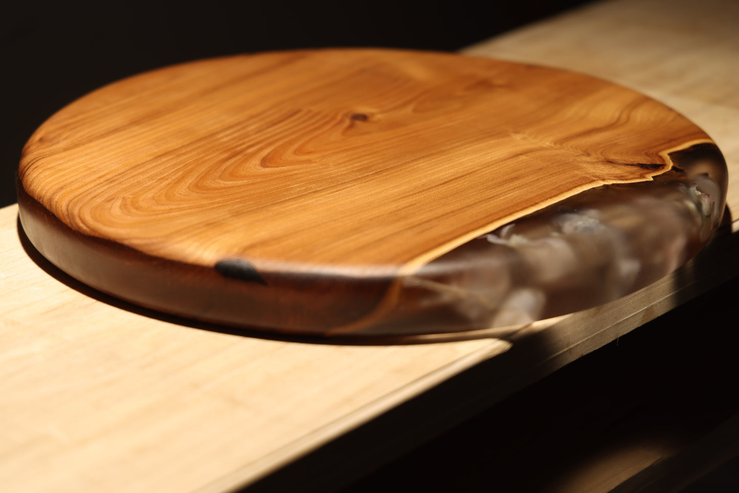 Suspended flower & wood serving tray